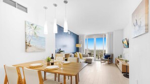 Apartment - New! Marina Panorama 2BR - Bay View Fitness Center (Hallandale Beach)