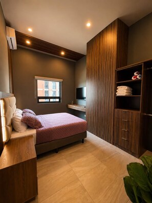 2 slaapkamers, een strijkplank/strijkijzer, gratis wifi, beddengoed