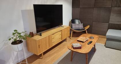 Spacious 3-Bedroom Family
Near Lalandia & Knuthenborg Safari Park