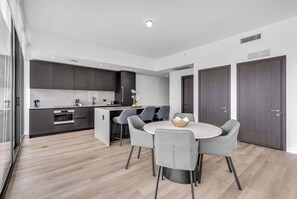 Dining - Skyline Miami & Resort Amenities (Miami)