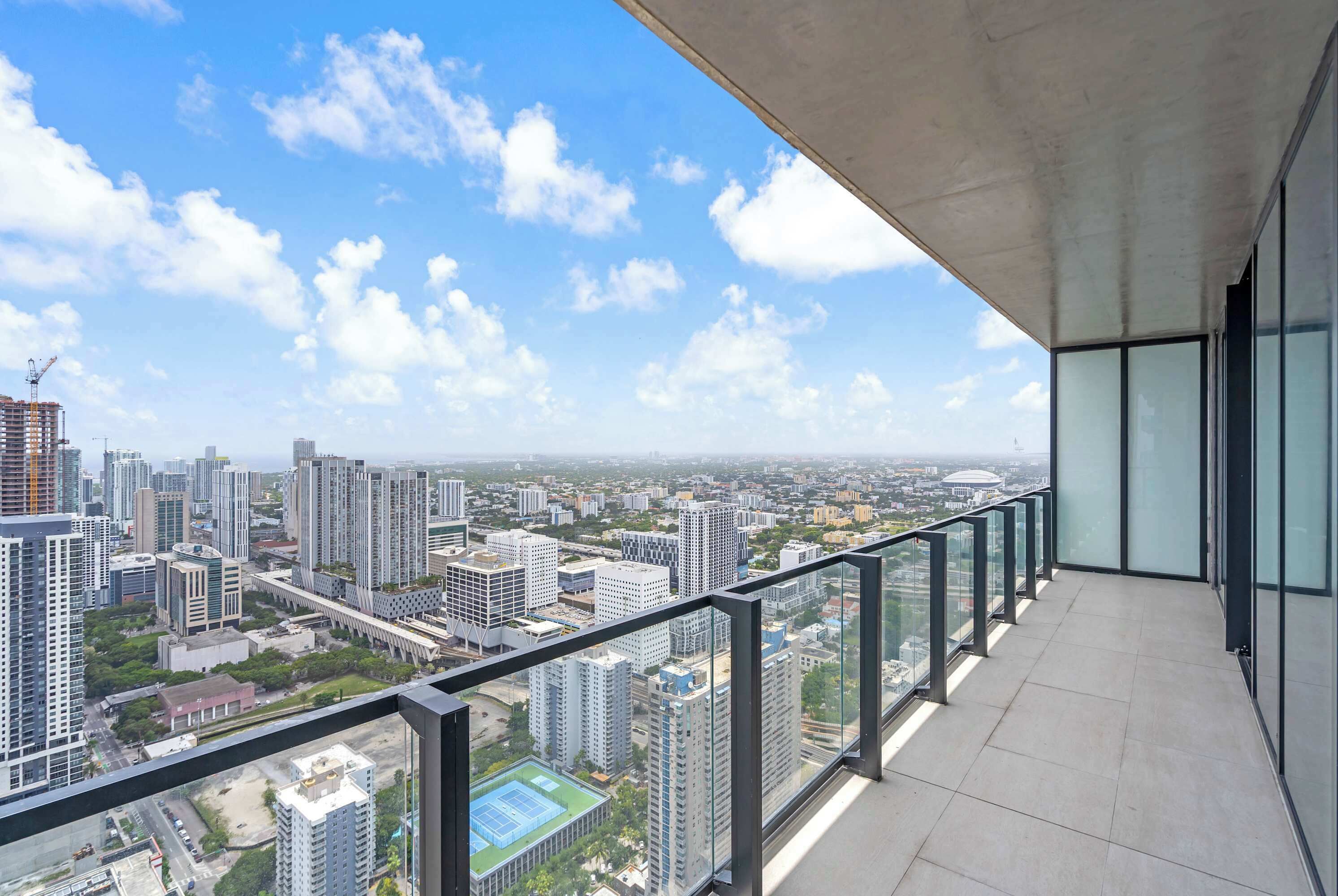 Condo, 1 King Bed, Balcony, City View (Skyline Miami) | View from room
