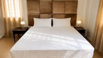 In-room safe, free WiFi