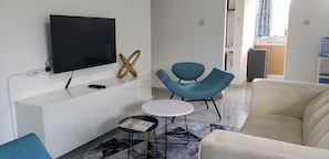 Living area - Aval Luxury Suites (Mombasa)