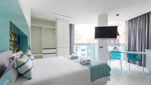 Dining - Apartment in Las Palmas Near Canteras (Las Palmas de Gran Canaria)
