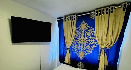 Unique Private Rooms Guesthouse