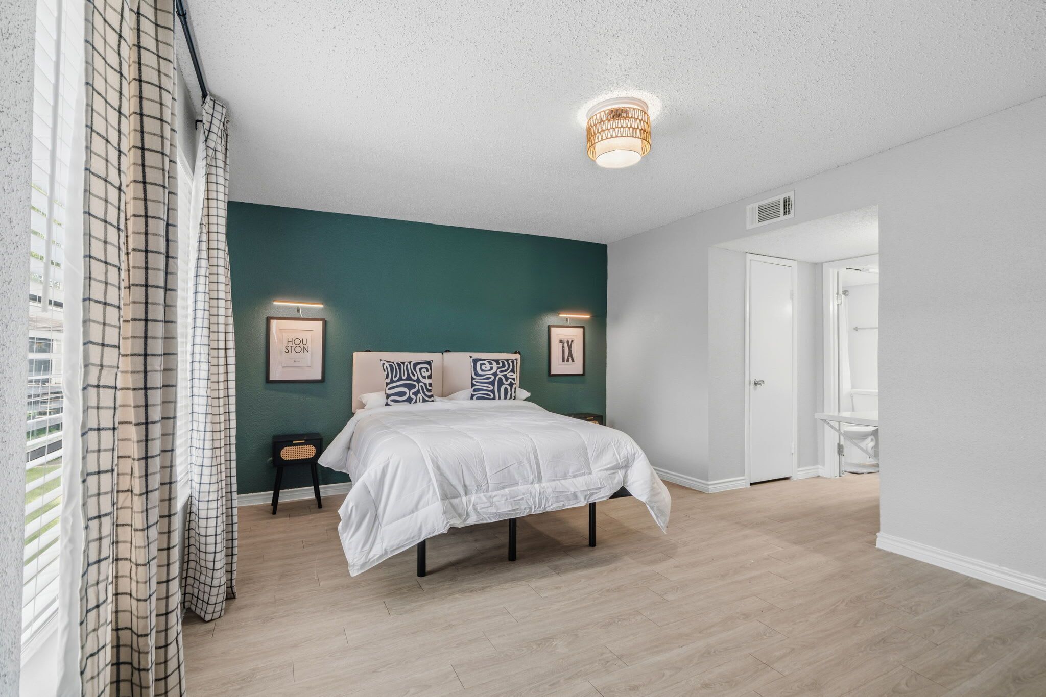 3 Schlafzimmer, Bügeleisen/Bügelbrett, WLAN, Bettwäsche