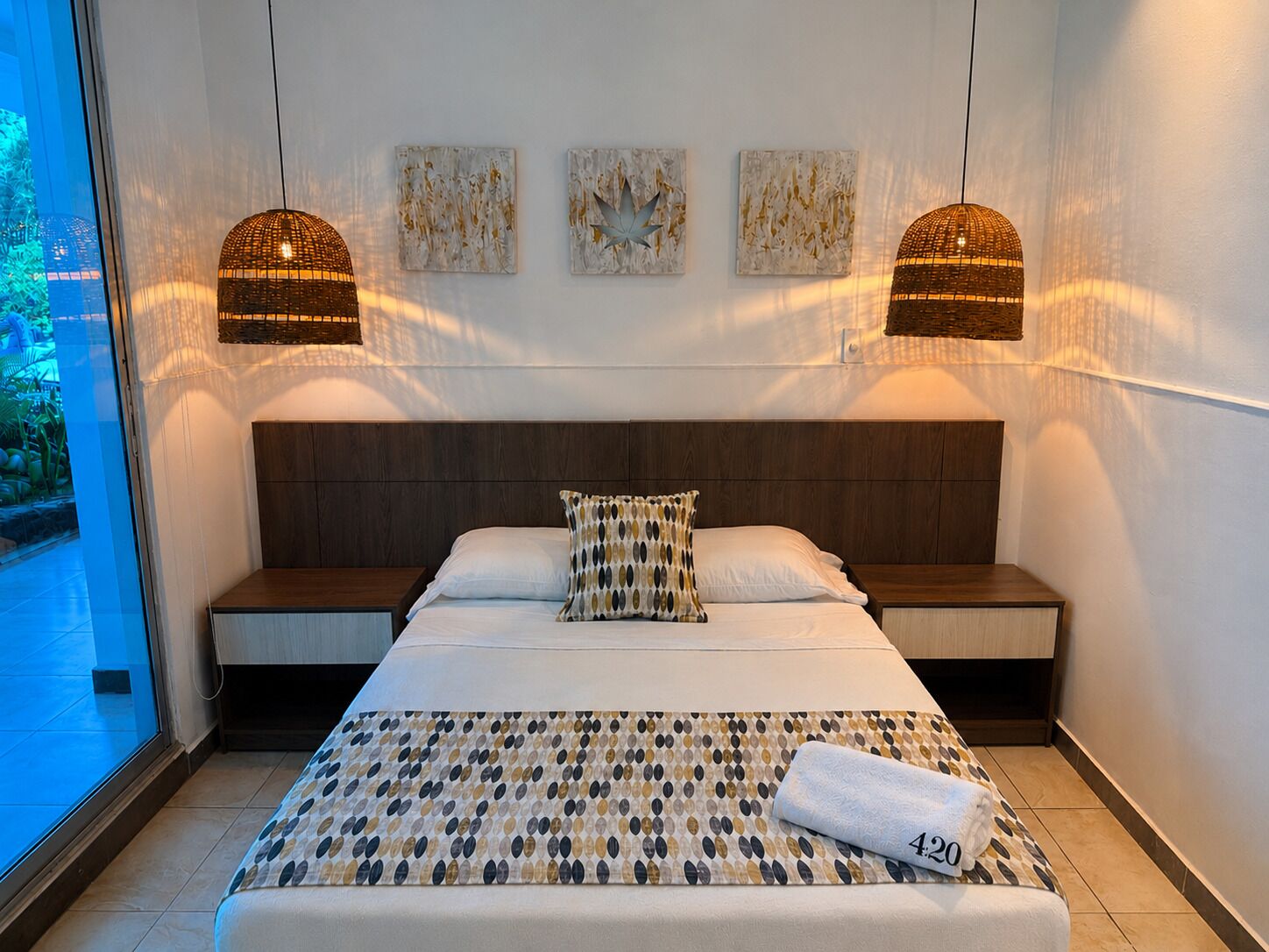 Standard Double Room | Peralatan tempat tidur premium, Wi-fi percuma, dihias secara berasingan 