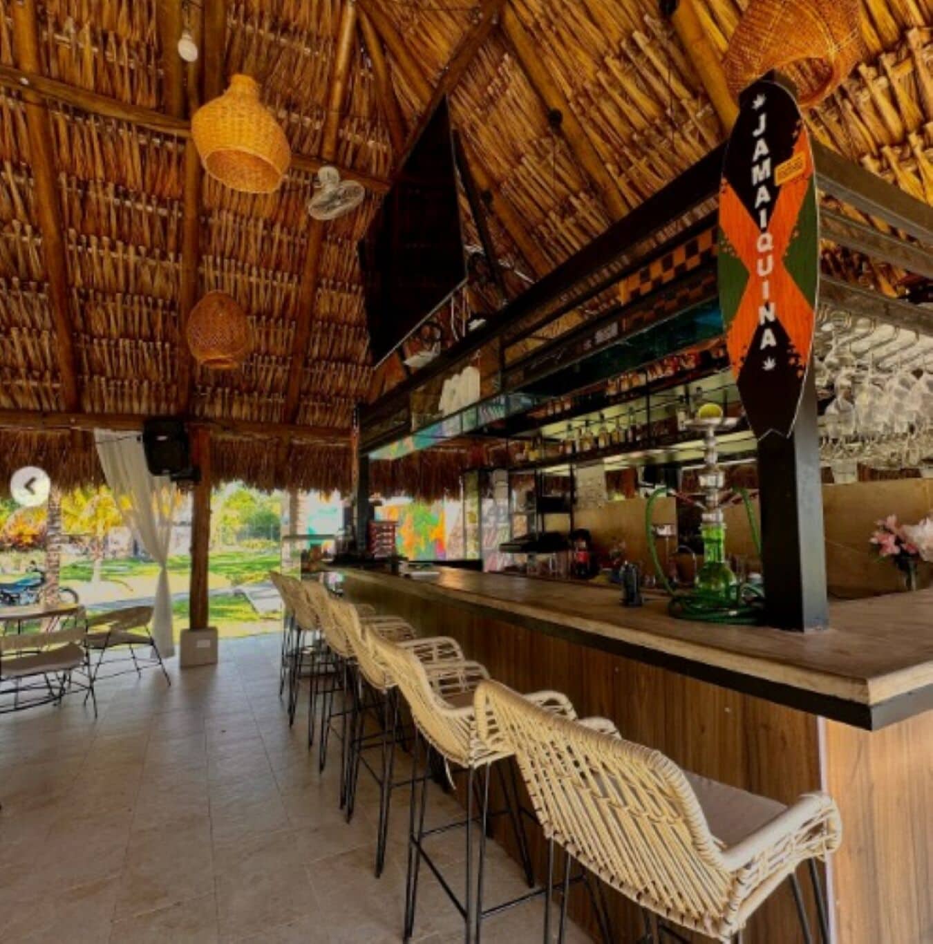 Snack bar