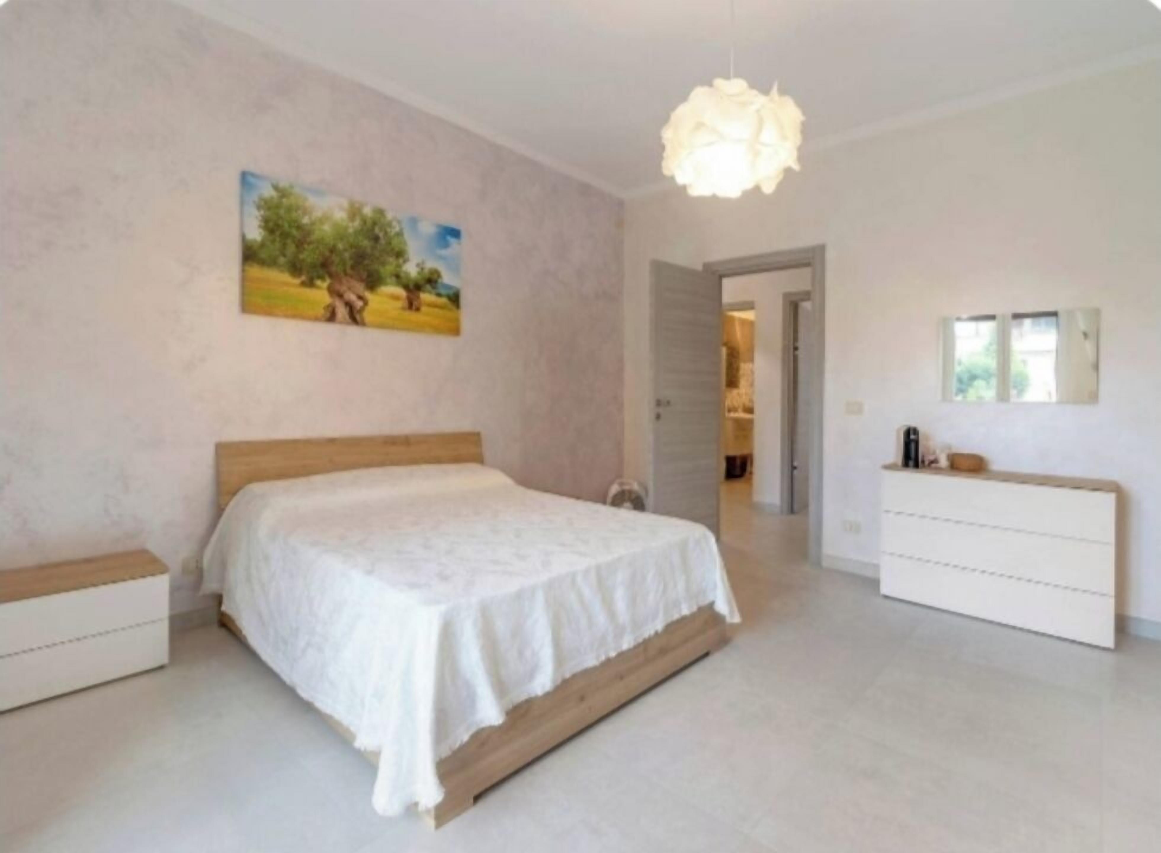 2 bedrooms, WiFi (free), bed sheets