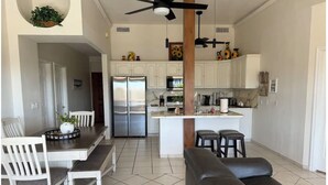 Unclassified image, 3 of 6, button - A302 Casa Blanca Golf Villas 3-bedroom condo with AC in Puerto Peñasco (Puerto Peñasco)