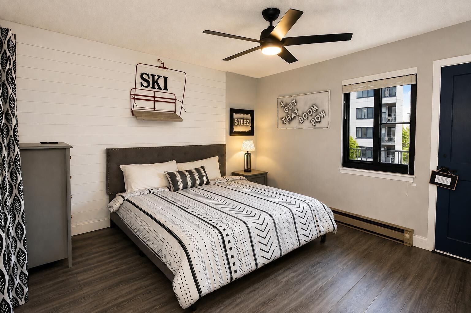 2 bedrooms, WiFi (free), bed sheets