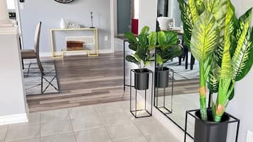House, 4 Bedrooms, Patio | Interior