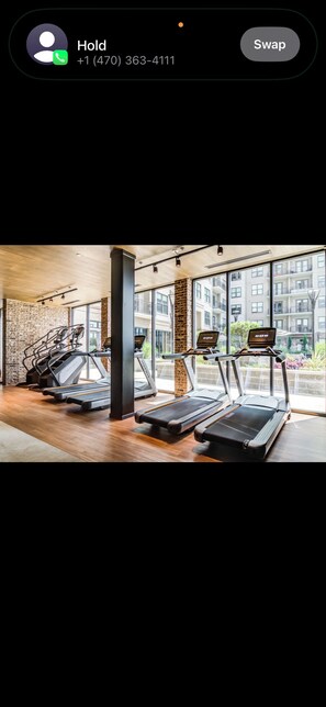 Fitness facility -     Modern Buckhead Escape Stylish 1BR Free Parking (Atlanta)