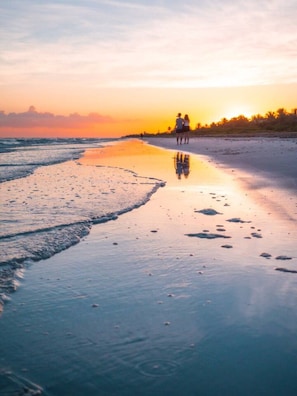 Una playa cerca