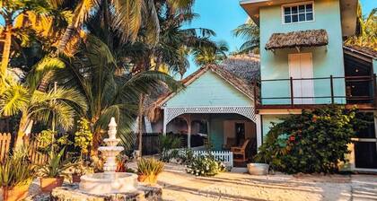 Rustic Luxury w/Ocean View, 4 BR & 3 Baths Utopia