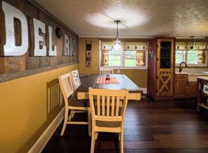 Dining - 3-bedroom farmhouse in charming Del Rio with with trout stream and 35 acres. (Del Rio)