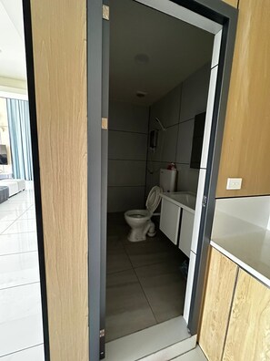 Bathroom - All Season Hotel (Lungga)