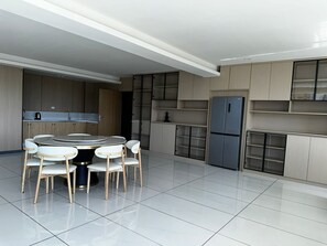 Dining - All Season Hotel (Lungga)