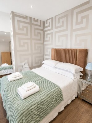 1 Schlafzimmer, Bügeleisen/Bügelbrett, Internetzugang, Bettwäsche
