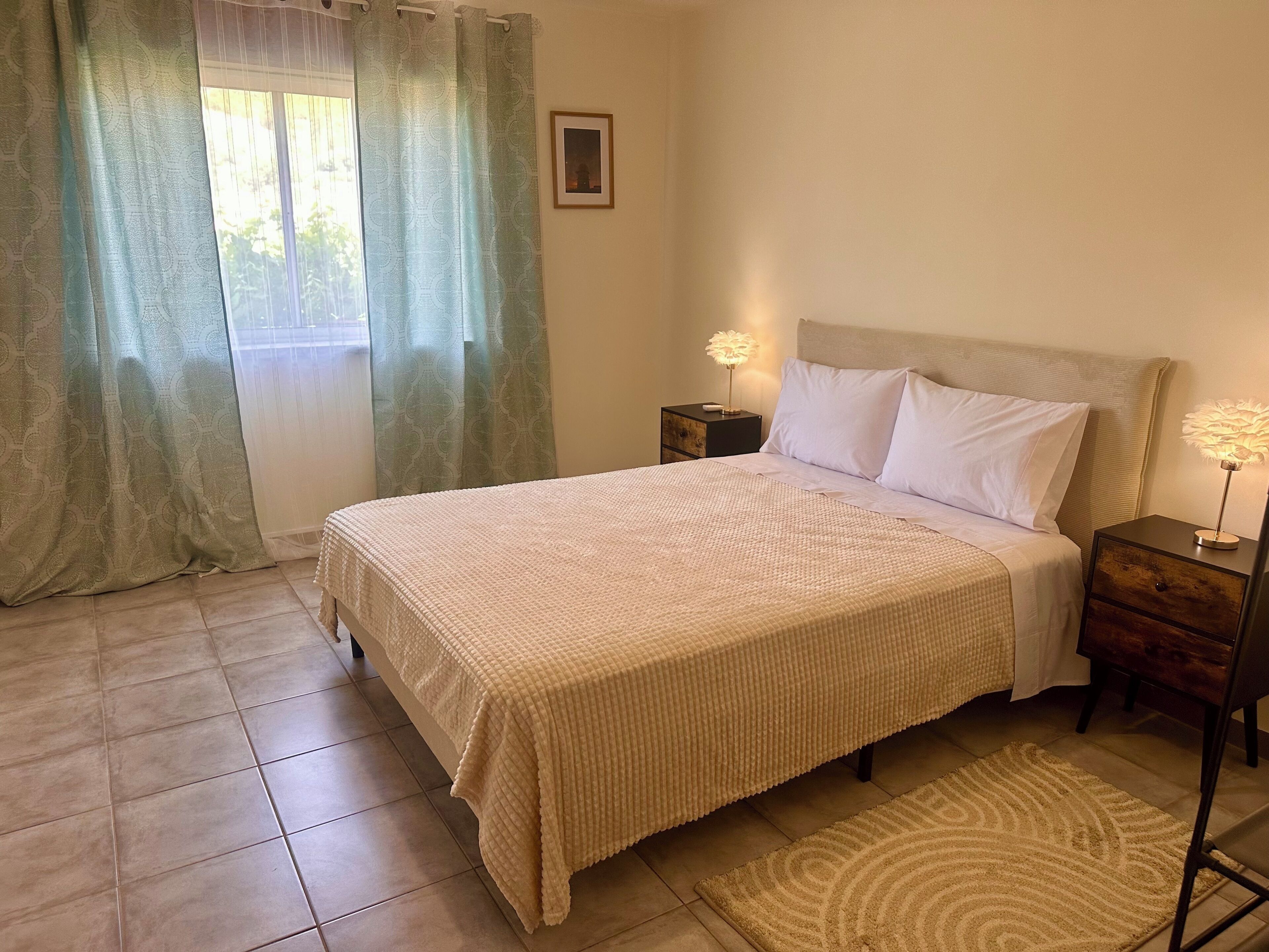 3 bedrooms, WiFi, bed sheets