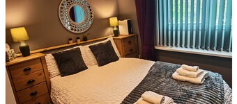Etal Lane 2BR - Families & Contractors