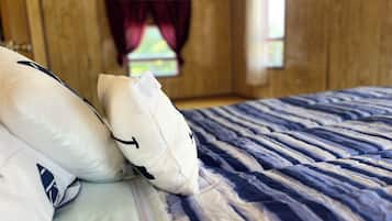 WiFi, bed sheets