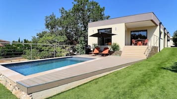 Una piscina riscaldata