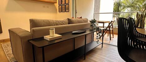 Apartment, 1 Bedroom, Balcony | Interior