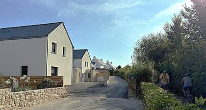 Charming 3-bedroom house in Arzon idéalement située entre le port/bourg/plage