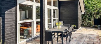 4 bedroom lovely home in Ebeltoft