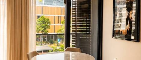 Deluxe Apartment, City View