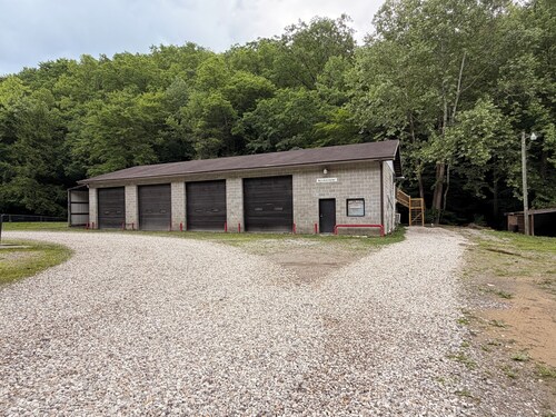 Unique Garage Themed Loft Studio Over Garage in Crum, WV 1 bedroom/ 1 bath