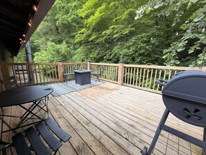 Outdoor dining - Unique Garage Themed Loft Studio Over Garage in Crum, WV 1 bedroom/ 1 bath (Crum)