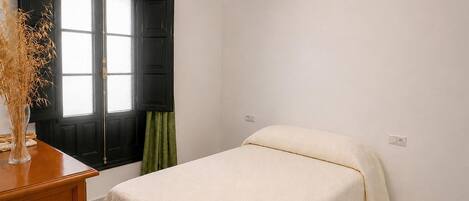 3 habitaciones y wifi gratis