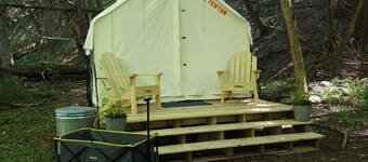 The Diner Camp Site! Walk to hot coffee and homemade pie!