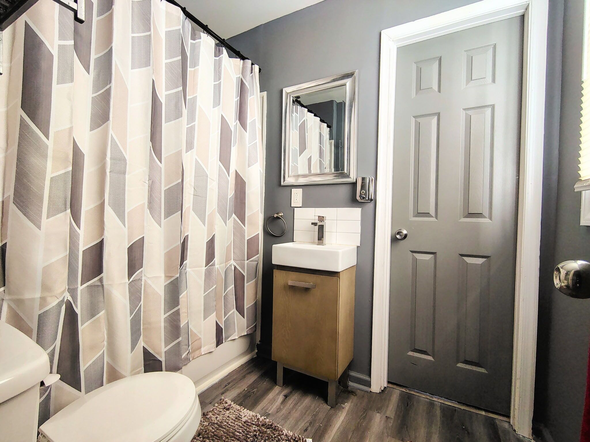 Towels, toilet paper