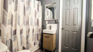 Towels, toilet paper