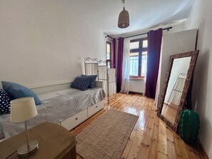2 Schlafzimmer, Bügeleisen/Bügelbrett, WLAN, Bettwäsche
