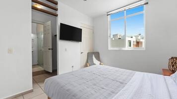 3 Schlafzimmer, Bügeleisen/Bügelbrett, Bettwäsche