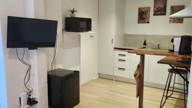 Unclassified image, 1 of 14, button - Tranquil 1-bedroom apartment with AC in charming Whangārei (Whangārei)