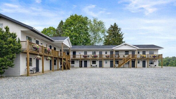Exterior - Comfy & Pet Friendly Stay Near Cooperstown - ADA (East Springfield)