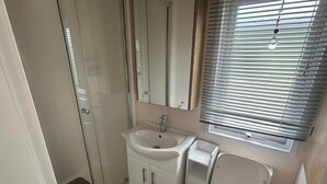 Unclassified image, 4 of 10, button - 6 berth, ideal for edin fringe, tattoo, etc (Dunbar)