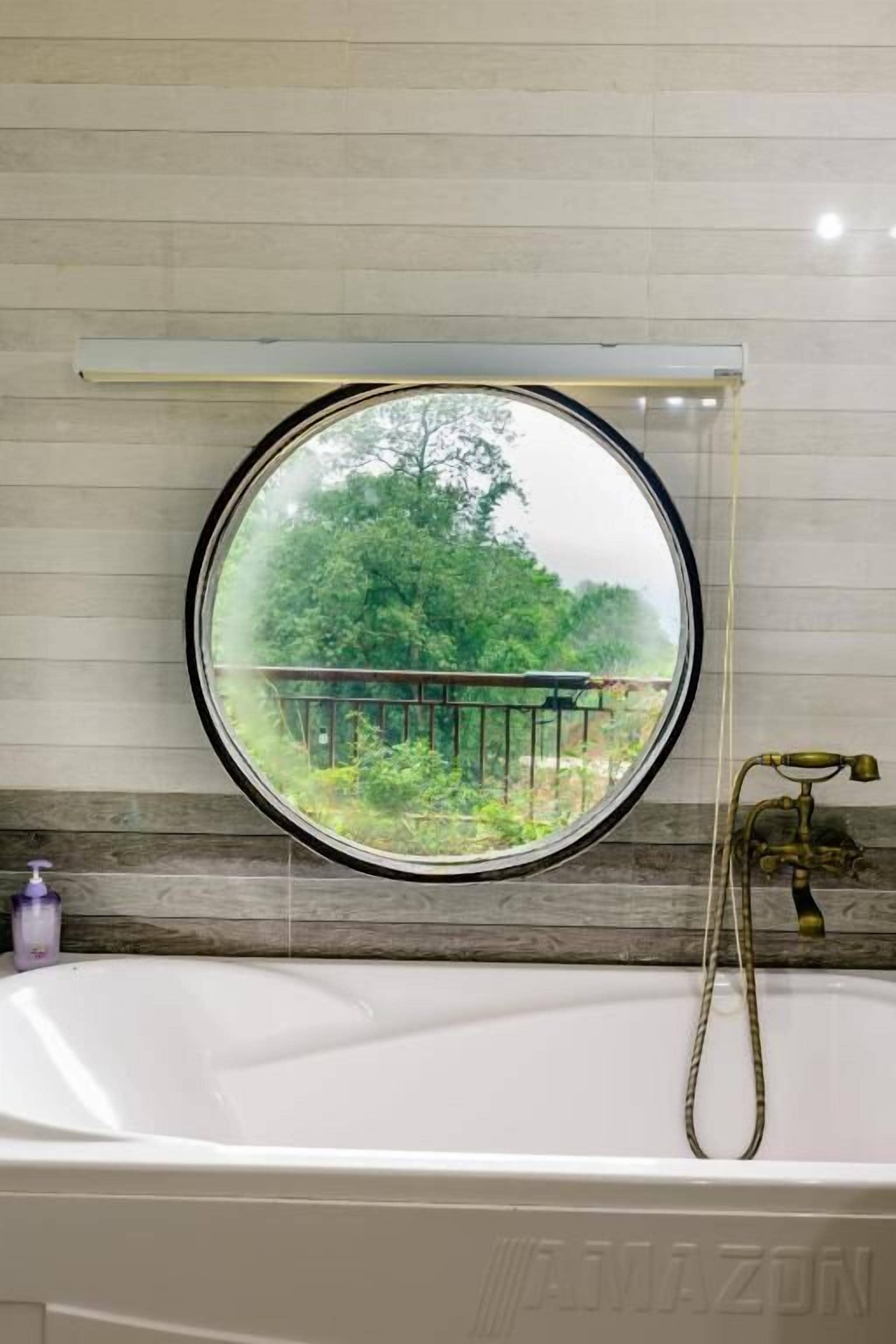 Standard Double Room, Balcony, Mountain View | Bathroom | Free toiletries, hair dryer, slippers, towels