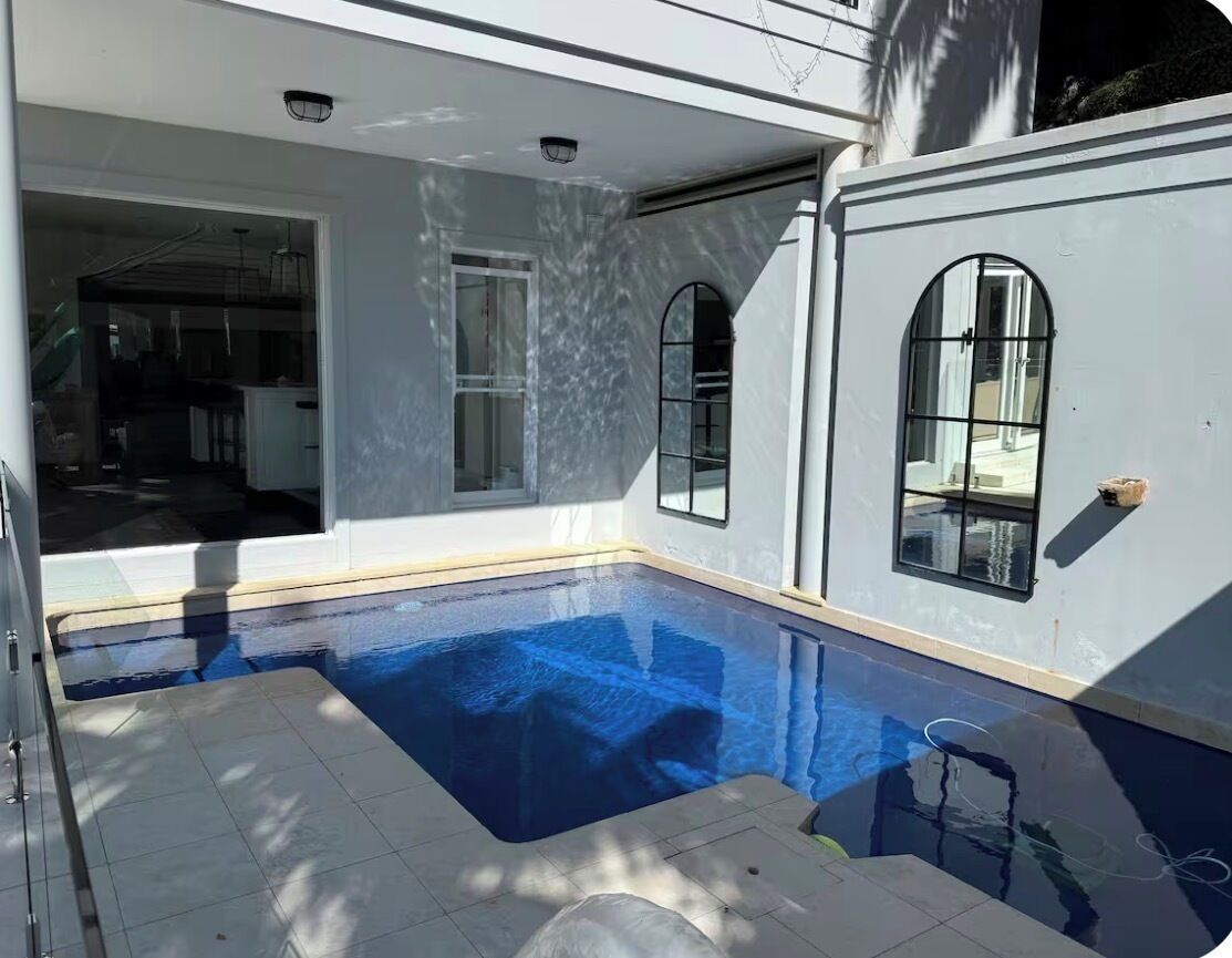 泳池