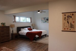 4 habitaciones, tabla de planchar con plancha, wifi y ropa de cama 