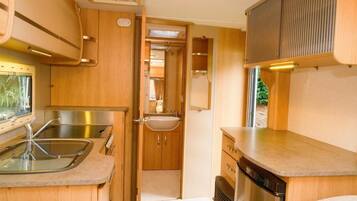 Mini-fridge, microwave