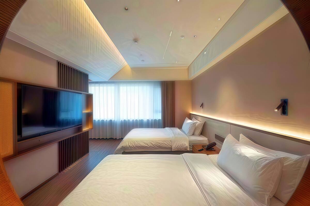 Chambre Confort avec lits jumeaux, vue ville | Vue sur la ville