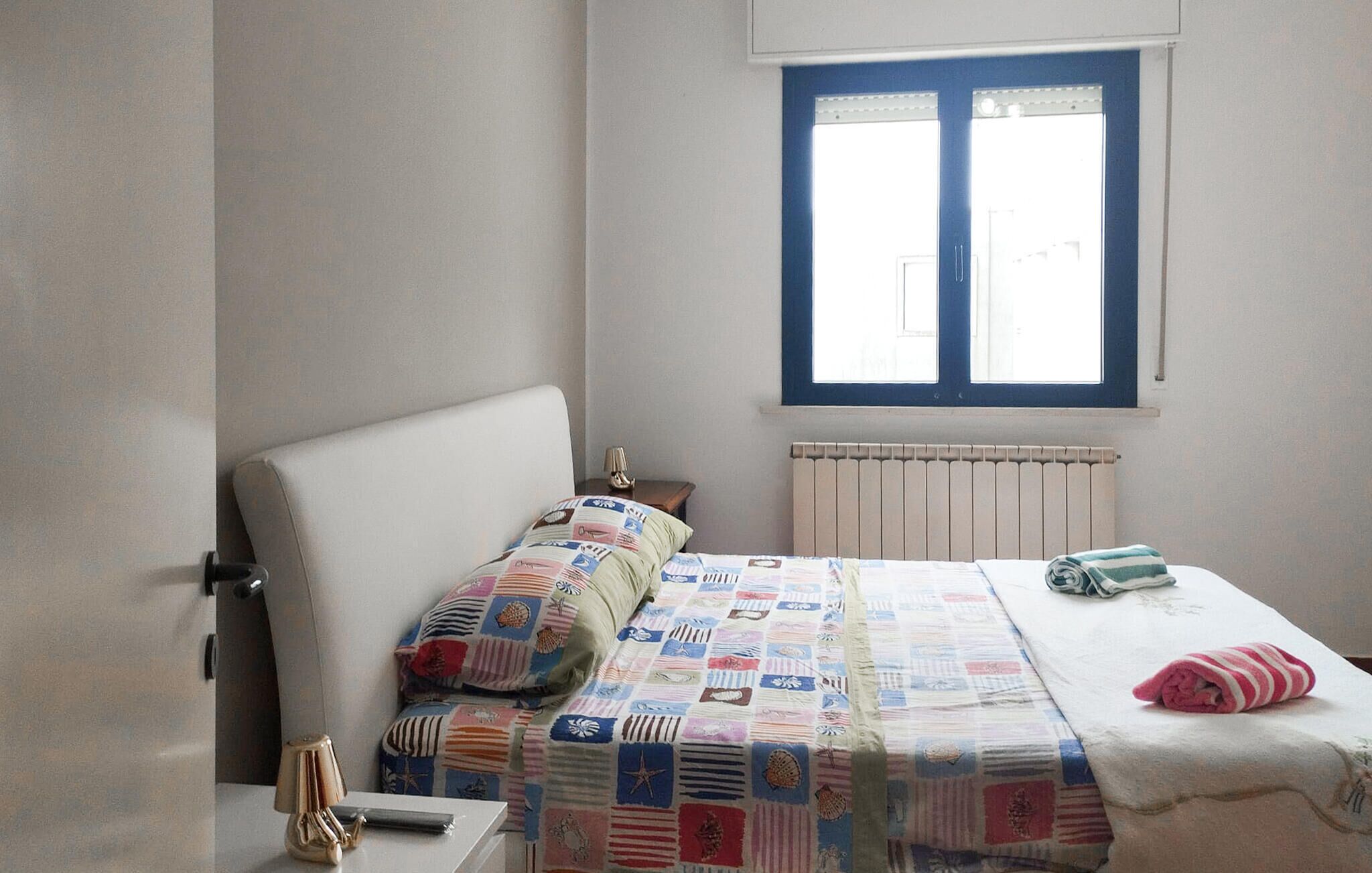 2 Schlafzimmer, Reisekinderbett, kostenloses WLAN