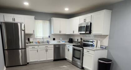 Cozy 1-bedroom house in pleasant Rocky Mount with AC
