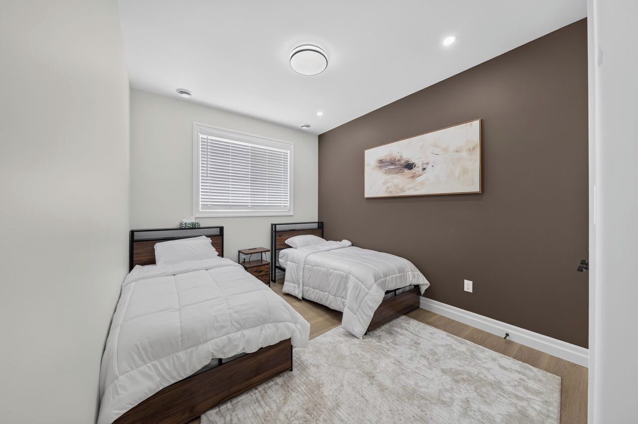 2 dormitorios, tabla de planchar con plancha, wifi gratis y ropa de cama